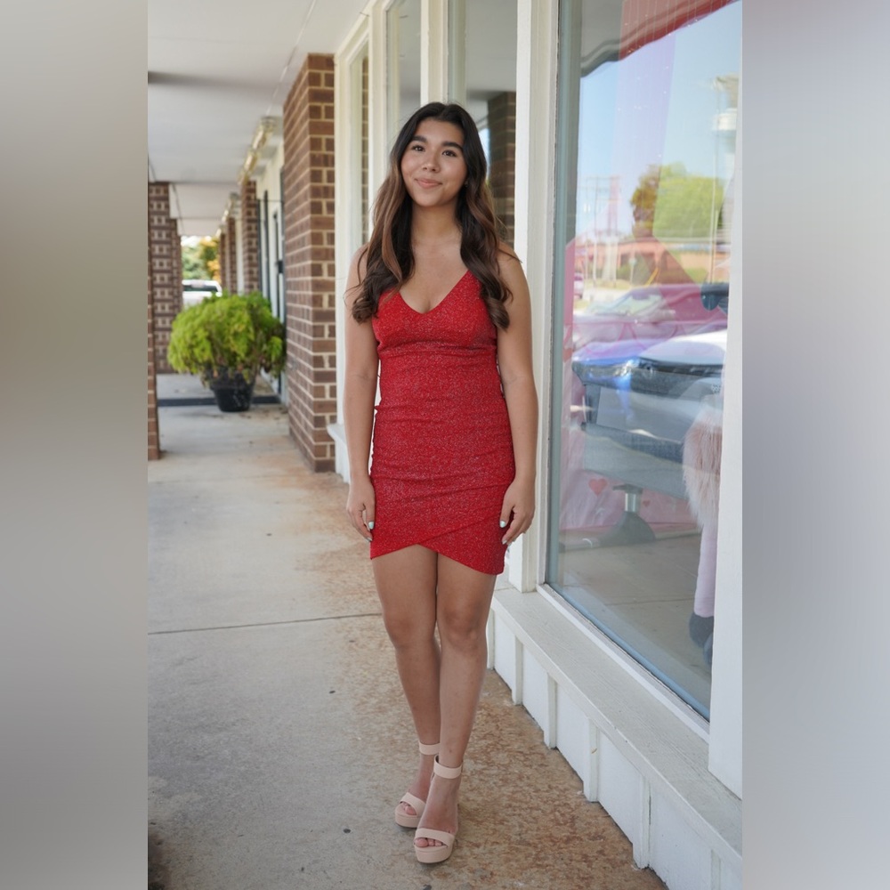 Windsor Red Sparkly Mini Cocktail/Formal Dress